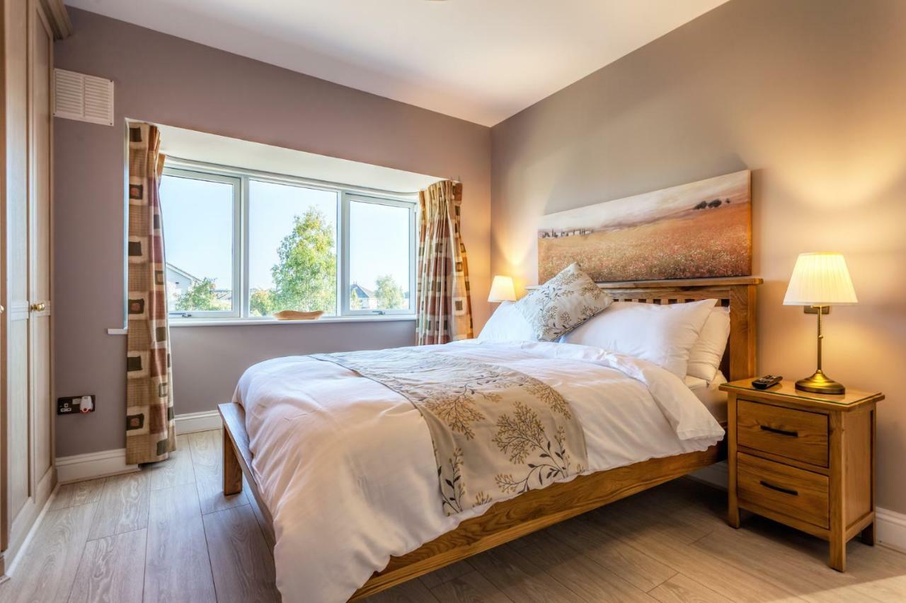 Tintawn House Hotel Sandyford Zewnętrze zdjęcie