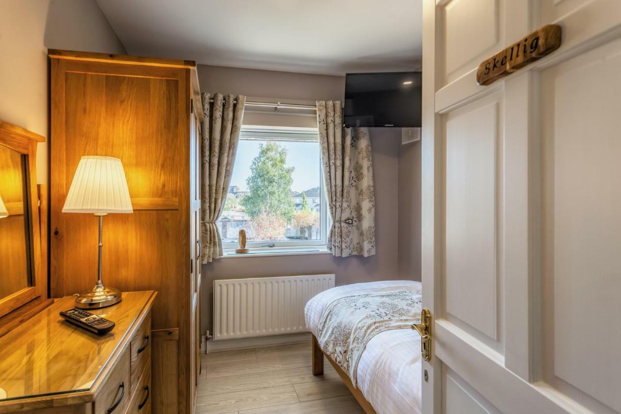 Tintawn House Hotel Sandyford Zewnętrze zdjęcie